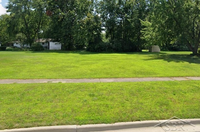 2846 Briarwood Dr, Saginaw, MI 48601 - photo 1
