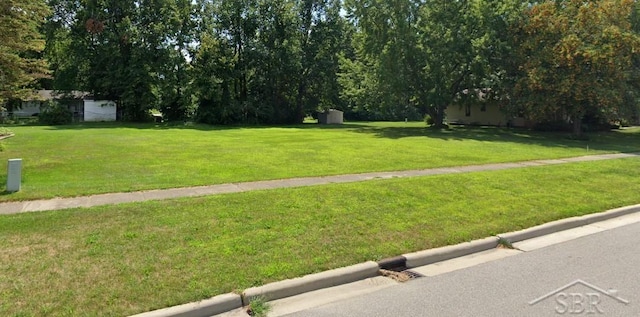 2846 Briarwood Dr, Saginaw, MI 48601 - photo 2