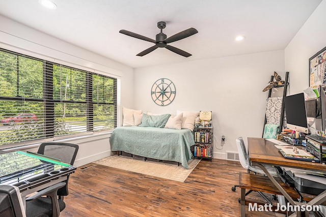 2771 Deer Run Rd, Muskegon, MI 49445 - bedroom with wood finished floors, recessed lighting, a desk, and a ceiling fan