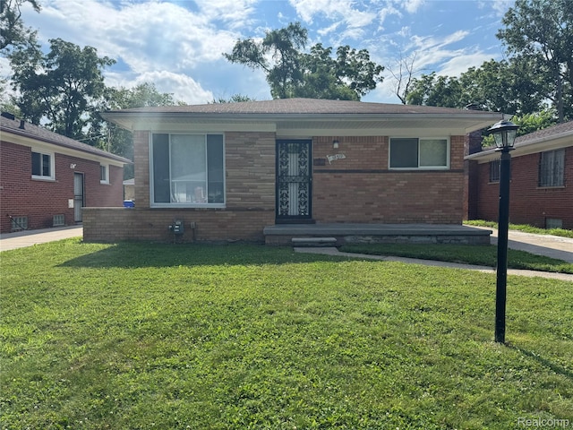 18517 Burt Rd, Detroit, MI 48219 - photo 1