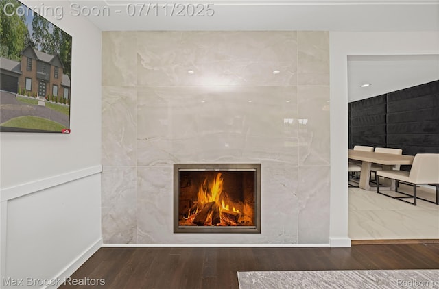 5534 Apple Ridge Trl, West Bloomfield, MI 48322 - detailed view of wood finished floors and a fireplace