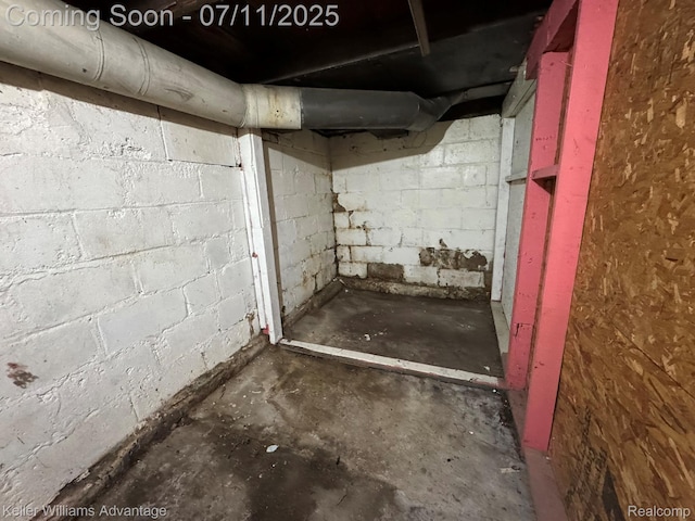 285 Voorheis St, Pontiac, MI 48341 - view of unfinished basement