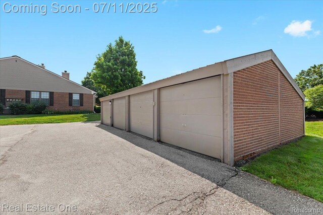 22302 Pondview, Novi, MI 48375