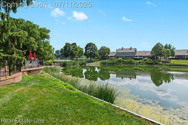 22302 Pondview, Novi, MI 48375