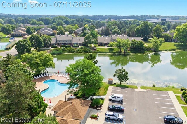 22302 Pondview, Novi, MI 48375
