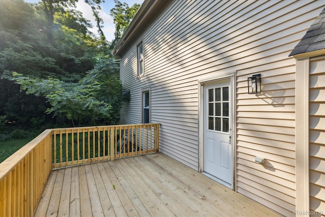 11240 Silver Lake Rd, Byron, MI 48418 - view of deck