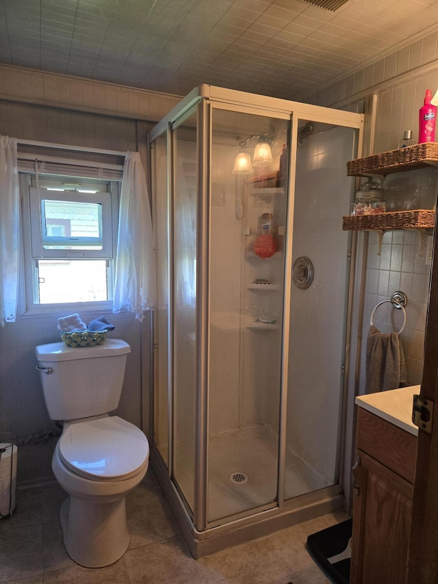 125 Wickham Ave, Houghton Lake, MI 48629 - photo 33