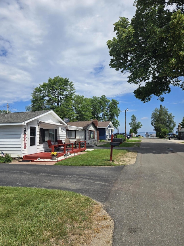 125 Wickham Ave, Houghton Lake, MI 48629 - photo 7