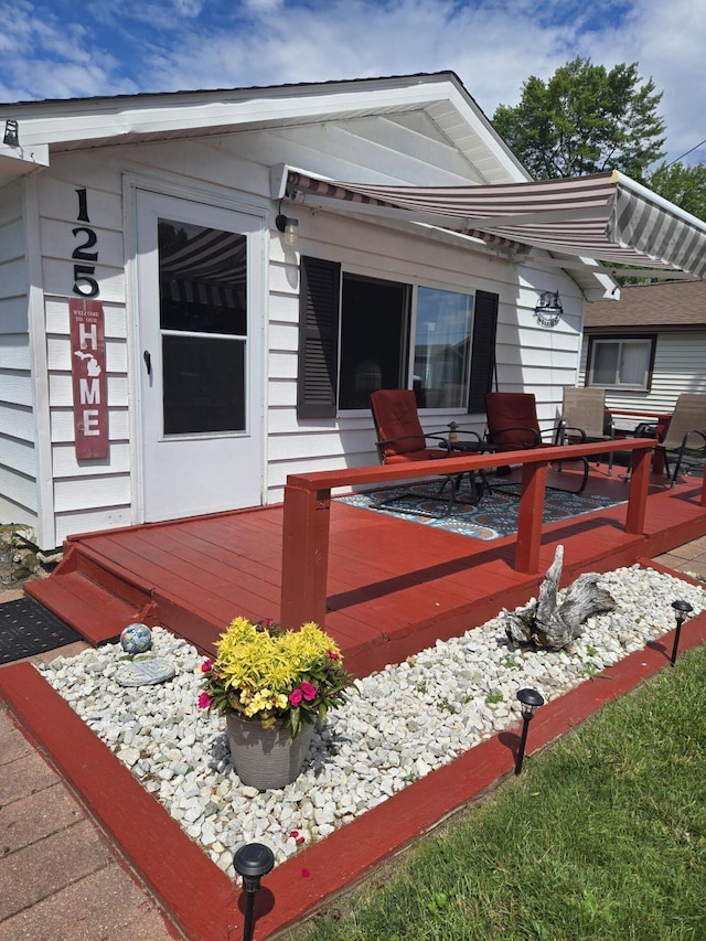 125 Wickham Ave, Houghton Lake, MI 48629 - photo 4