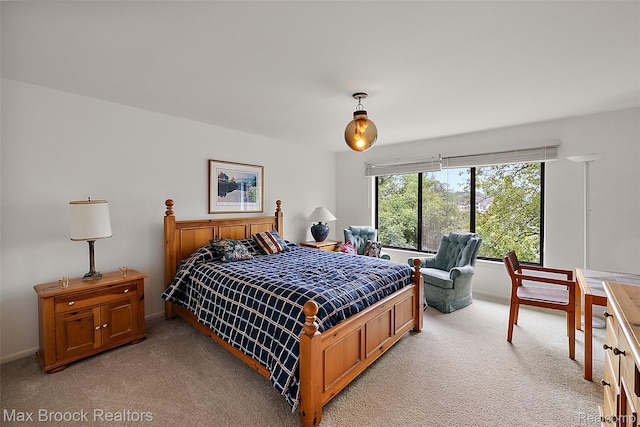 3350 Franklin Rd, Bloomfield Hills, MI 48302 - bedroom with light carpet