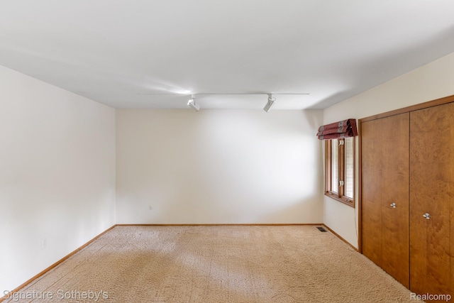 26311 W 14 Mile Rd, Franklin, MI 48025 - unfurnished bedroom featuring carpet flooring and a closet