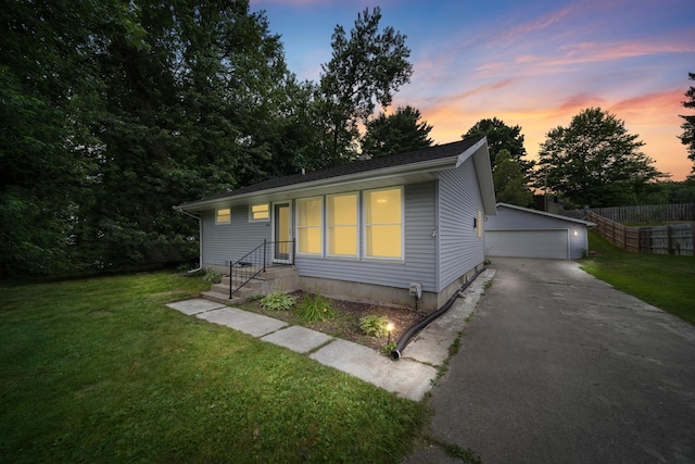 204 Iroquois St, Jackson, MI 49203 - photo 1