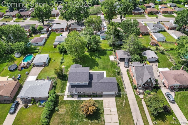 22222 Evergreen St, Macomb, MI 48082 - aerial view of property and surrounding area featuring nearby suburban area