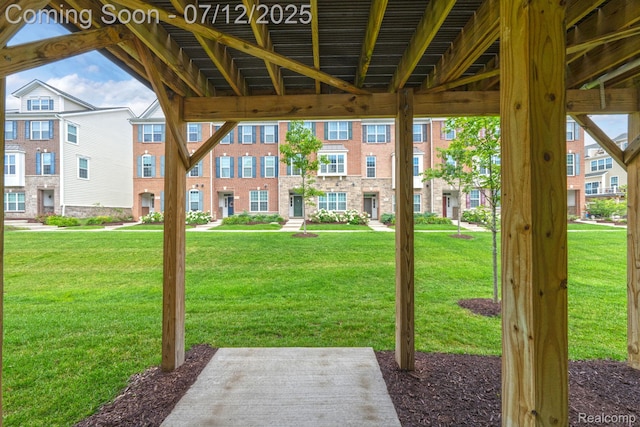 2825 Ridington Rd, Ann Arbor, MI 48105 - view of grassy yard