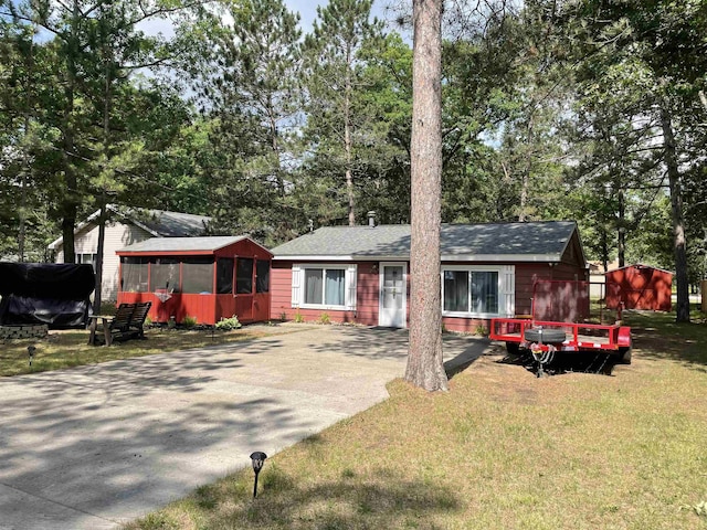 2067 Lake Rd, National City, MI 48748 - photo 1