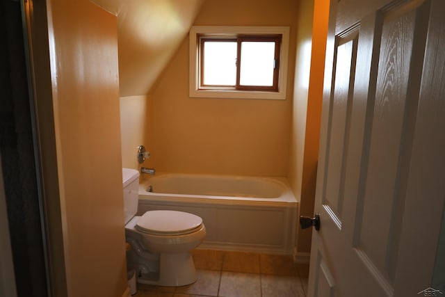 11731 Birch Run Rd, Birch Run, MI 48415 - bathroom featuring a tub and tile patterned flooring