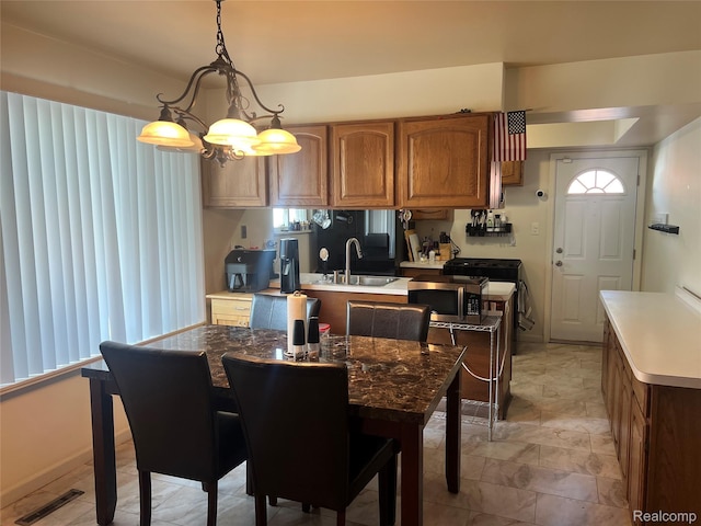33158 Shawnee St, Westland, MI 48185 - dining room with healthy amount of natural light