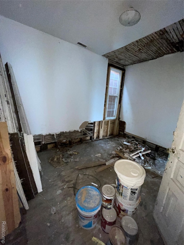 1015 Clay St, Detroit, MI 48211 - photo 8