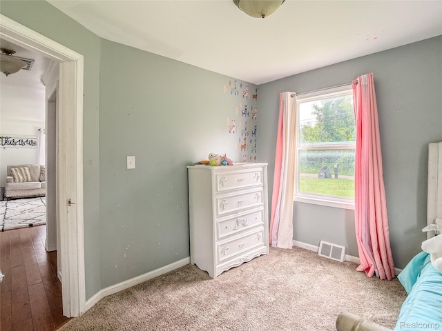 1454 Stephens Ave, Flint, MI 48507 - sitting room with baseboards and carpet flooring
