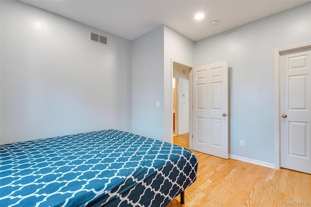41666 Tera Ln, Novi, MI 48375 - bedroom with light wood-type flooring and baseboards