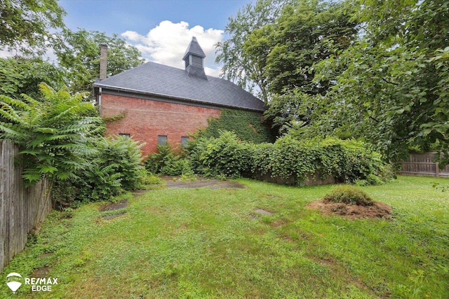616 S Warren Ave, Saginaw, MI 48607 - view of yard