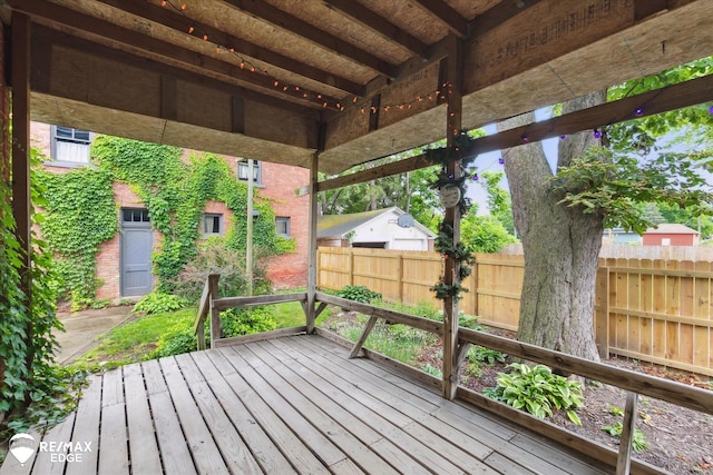 616 S Warren Ave, Saginaw, MI 48607 - view of wooden terrace