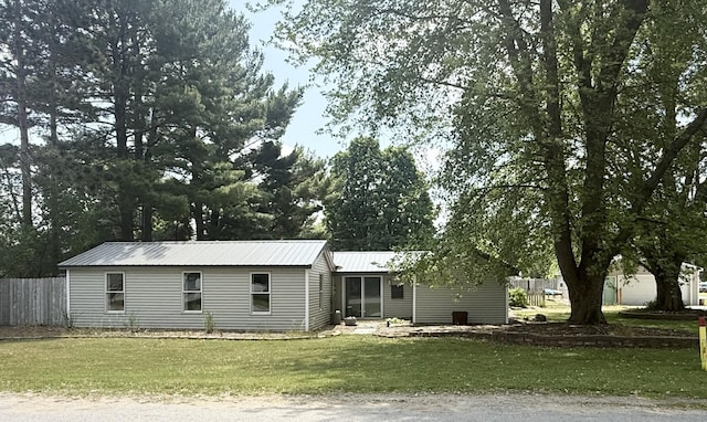 3826 Pearl St, Williamsburg, MI 49690 - photo 3