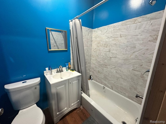 3875 Sobieski St, Hamtramck, MI 48212 - full bathroom with vanity, shower / bath combo, and wood finished floors