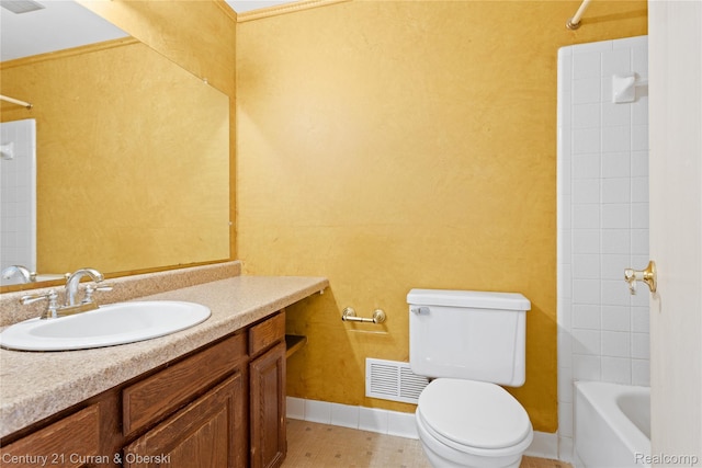 20918 W Glen Haven Cir, Novi, MI 48167 - bathroom with vanity and bathtub / shower combination