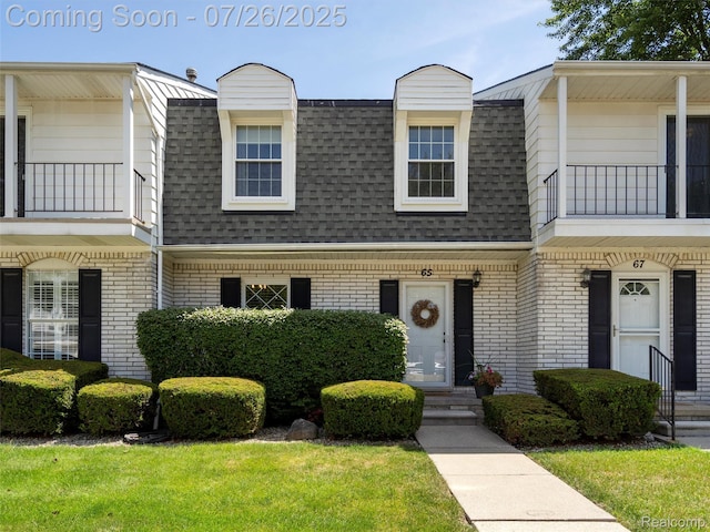 65 Stratford Ln, Rochester Hills, MI 48309 - photo 1
