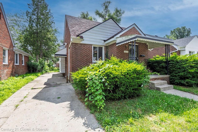 20510 Rosemont Ave, Detroit, MI 48219 - bungalow with brick siding