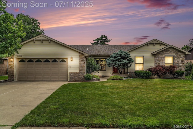 37513 Munger Dr, Livonia, MI 48154 - photo 2