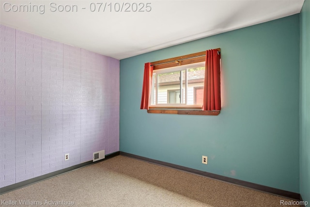 7536 Arcola St, Westland, MI 48185 - carpeted empty room with baseboards