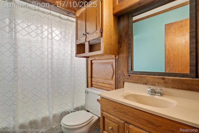 7536 Arcola St, Westland, MI 48185 - full bath featuring vanity and shower / bath combo with shower curtain