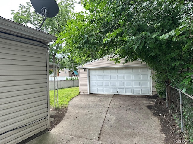 18455 Centralia, Redford, MI 48240 - view of detached garage