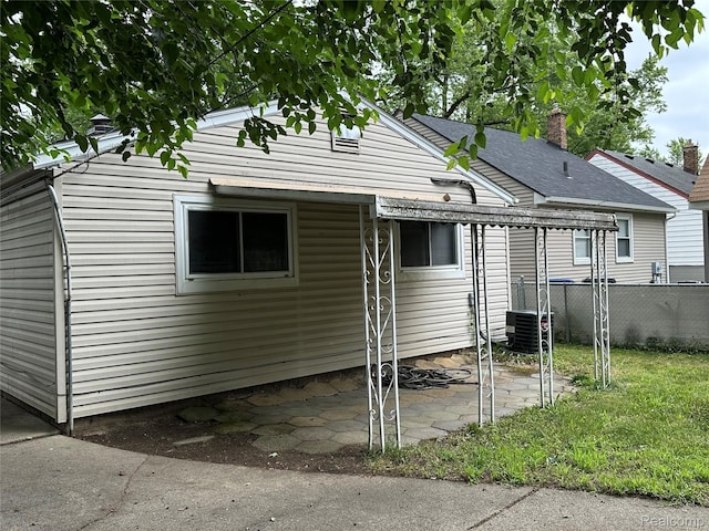 18455 Centralia, Redford, MI 48240 - back of house with a patio area