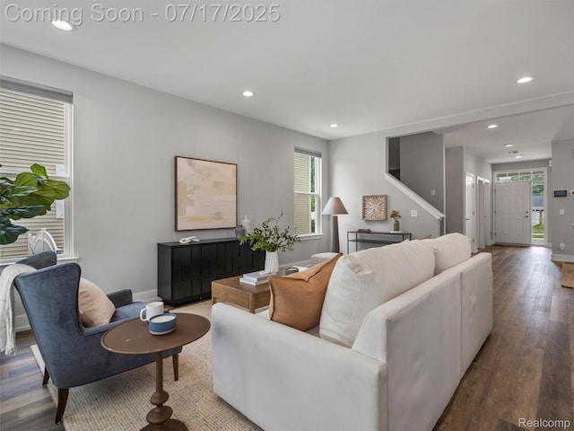 482 Wilson St, Ferndale, MI 48220 - living area with wood finished floors and recessed lighting