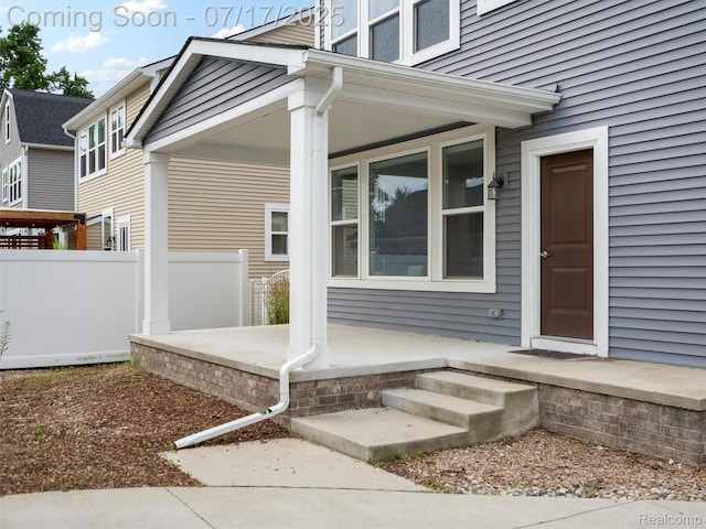 482 Wilson St, Ferndale, MI 48220 - entrance to property with a porch
