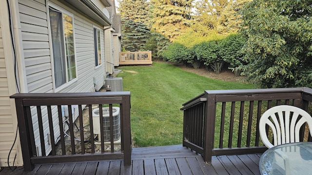 157 Carson Dr Unit 175, Westland, MI 48185 - wooden terrace with a yard