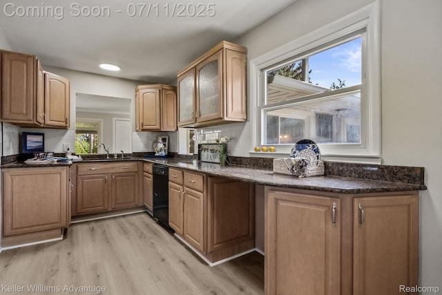 18840 Susanna Dr, Livonia, MI 48152 - photo 8
