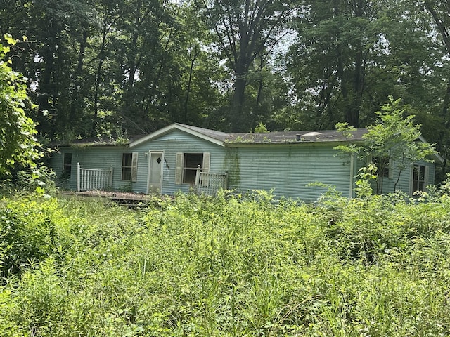 14765 Millard Rd, Three Rivers, MI 49093 - view of front facade