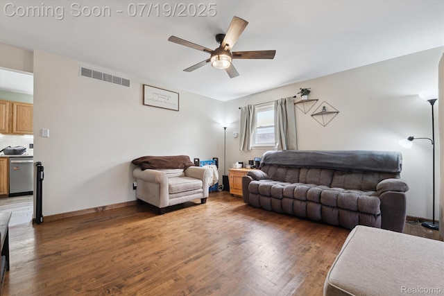 31320 Newport Dr, Warren, MI 48088 - photo 7