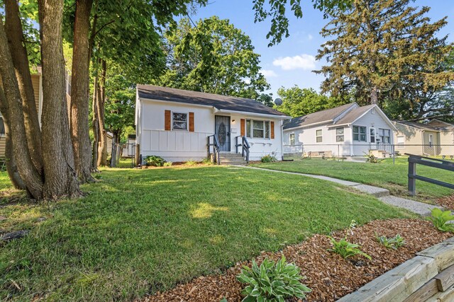 1112 E Alcott St, Kalamazoo, MI 49001
