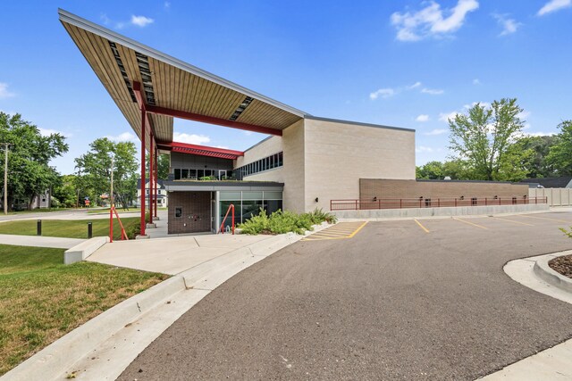 1112 E Alcott St, Kalamazoo, MI 49001