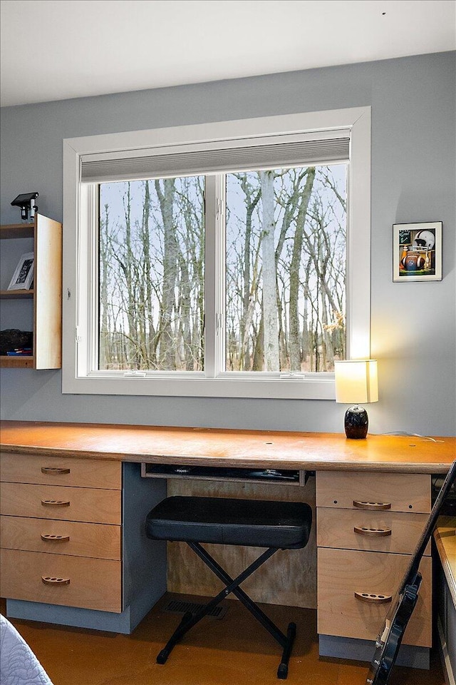7227 Wheeler Rd, Whitmore Lake, MI 48189 - office space with built in study area and plenty of natural light
