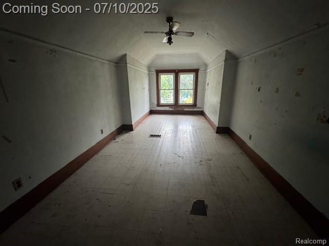 566 Elm St, Wyandotte, MI 48192 - bonus room featuring vaulted ceiling and a ceiling fan