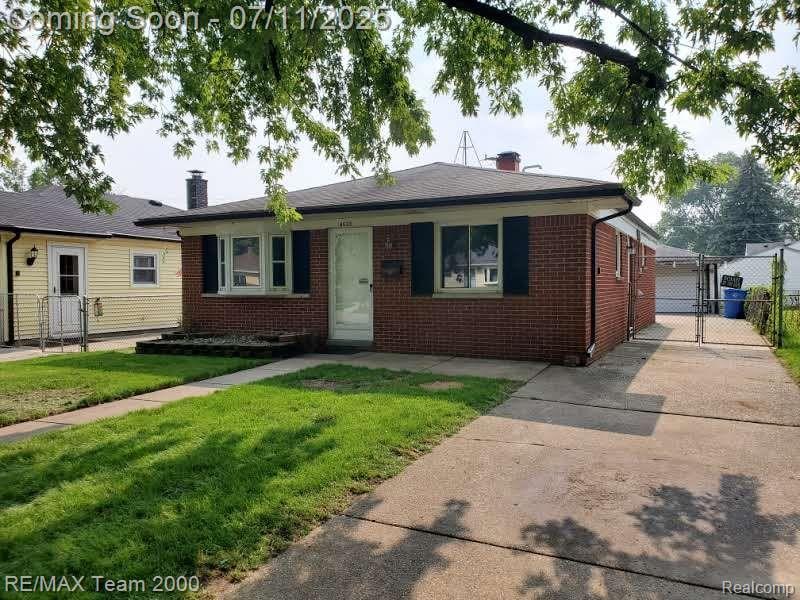 4638 Gertrude St, Dearborn Heights, MI 48125 - photo 1