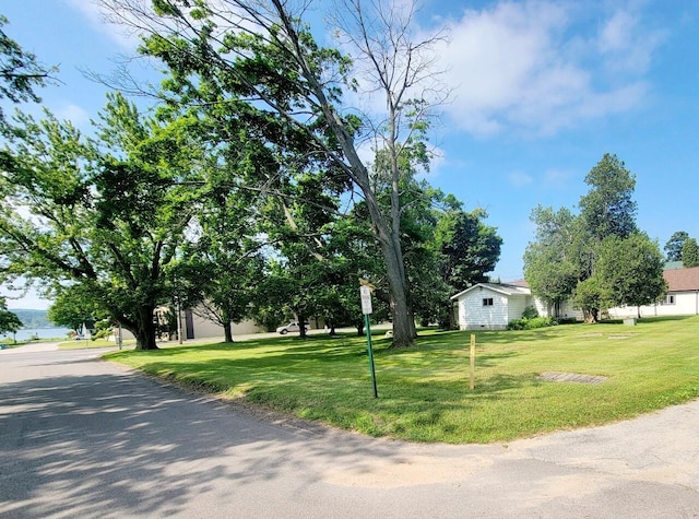 4914 Main St, Onekama, MI 49675 - photo 25