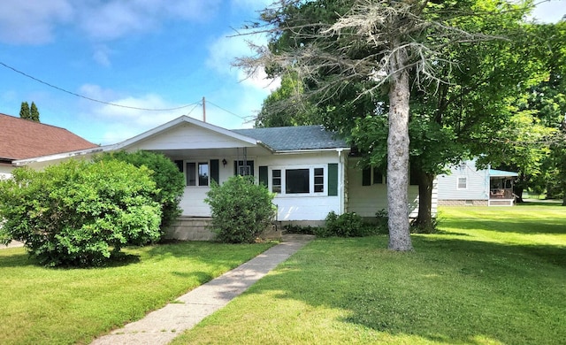 4914 Main St, Onekama, MI 49675 - photo 2