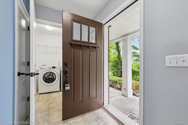 1051 N Sherman Dr Unit B19, Royal Oak, MI 48067 - foyer entrance with washer / clothes dryer